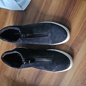 Women's gently Worn Grey suede Kenneth Cole  sneakers